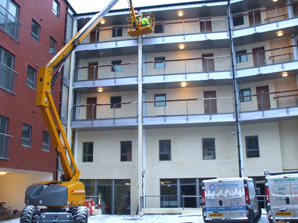 keyon square hotel column casings fitted